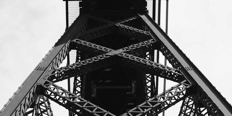 牛皮革材料选择指南：深度解析铬鞣与植鞣工艺对环保性与性能的影响